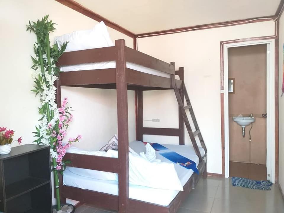 Backpackers Inn Gardenview Inn El Nido Exterior foto